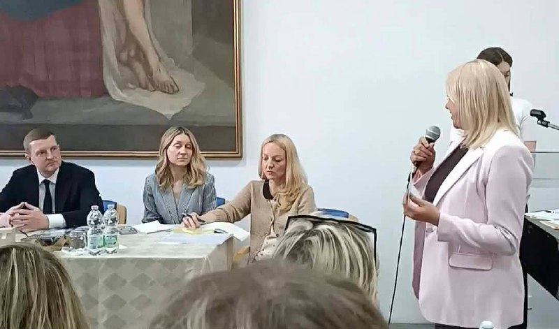 Новопризначений Посол України в Італії зустрівся із представниками громади